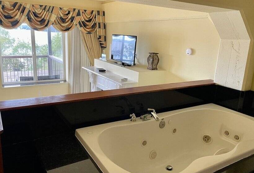 فندق Old Alcohol Plant