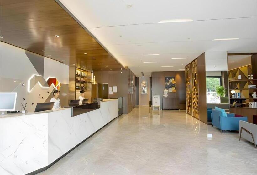 Borrman Hotel Nanning Railway Station