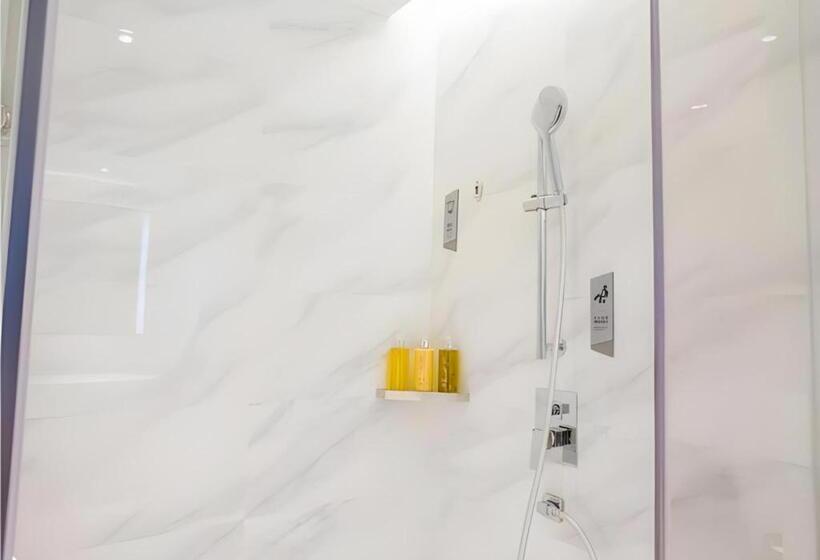 Borrman Hotel Nanning Railway Station