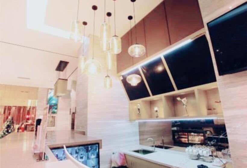 Отель City Comfort Inn Changchun Chongqing Road Huolicheng