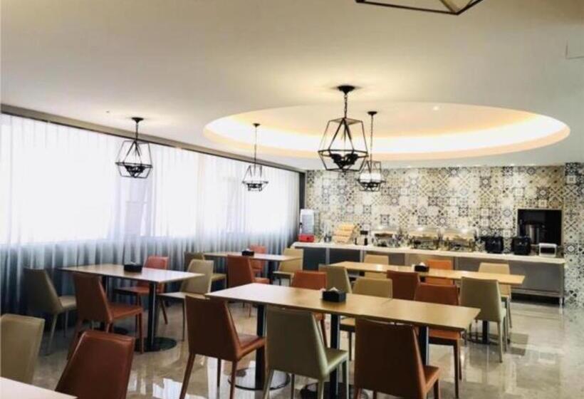 هتل City Comfort Inn Guilin Bus South Station Wanfu Plaza