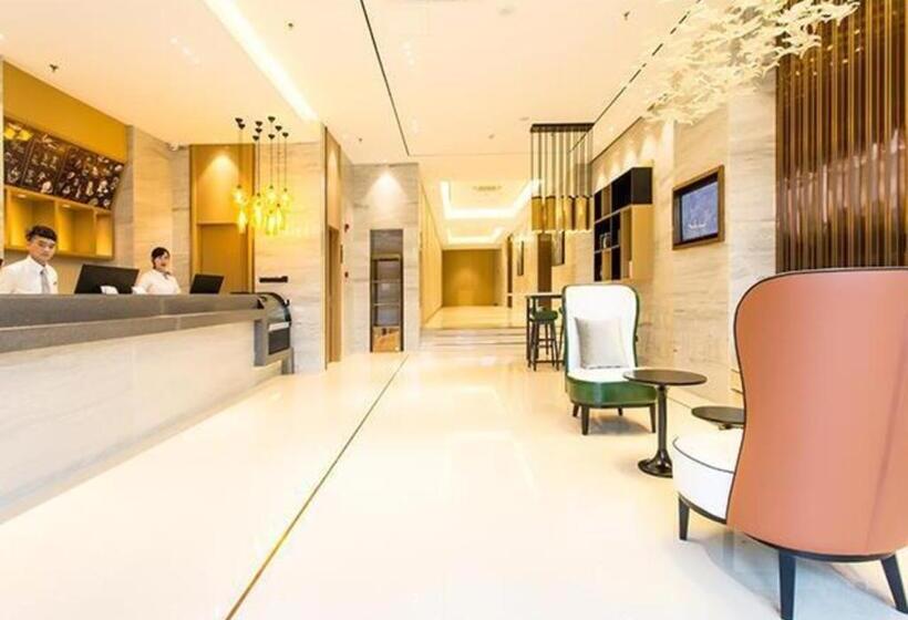 Отель City Comfort Inn Nanning Haijixing Jiangnan Park Metro Station