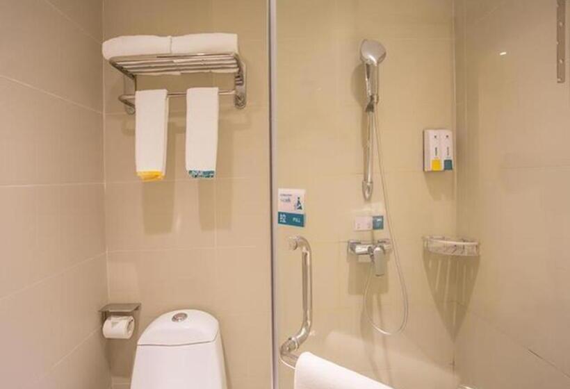 Отель City Comfort Inn Nanning Chaoyang Square Theater Metro Station