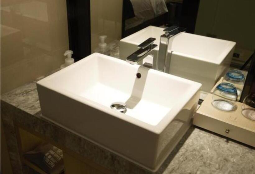 Echarm Hotel Nanning Guangxi University Xinyang Longteng District Maternal And Child Hospital