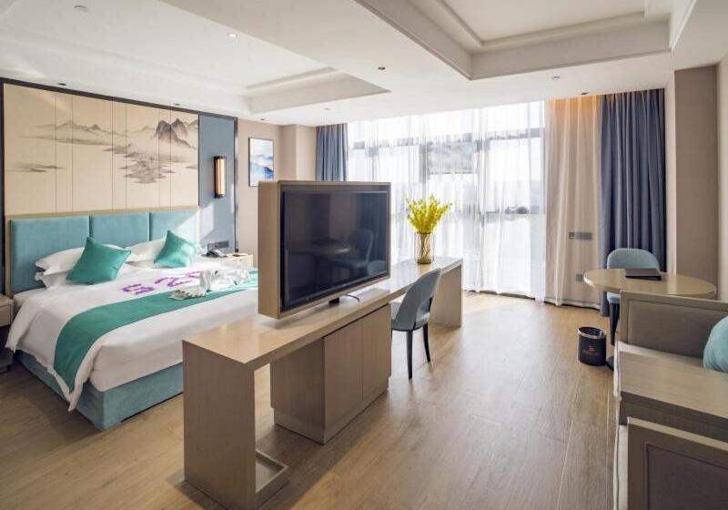 Greentree Eastern Hotel Hainan Free Trade Port Jiangdong New District Meilan Airport