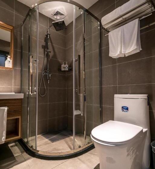 Hanting Hotel Zhuhai Xiangzhou Long Distance Bus Station