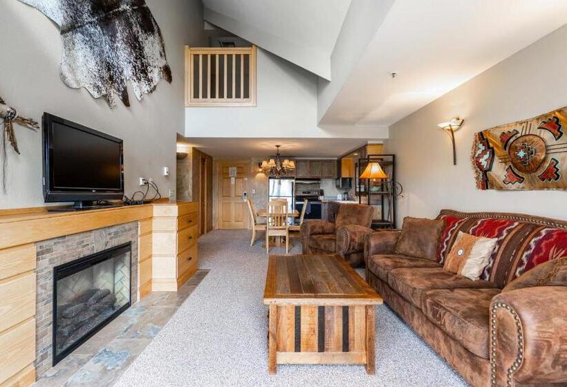 هتل Shoshone 1972