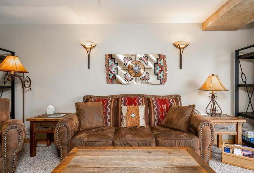 هتل Shoshone 1972