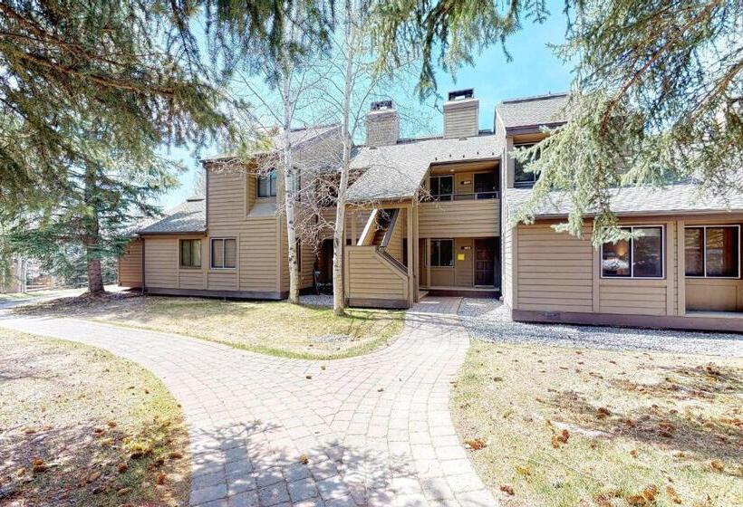 فندق The Bluff Mountain Retreat