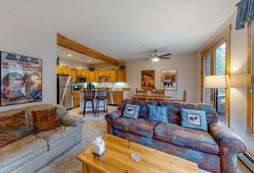 酒店 Trappers Crossing 8763