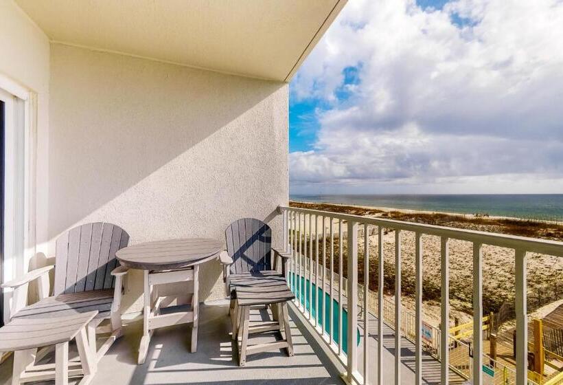 Отель Tropic Isl 205