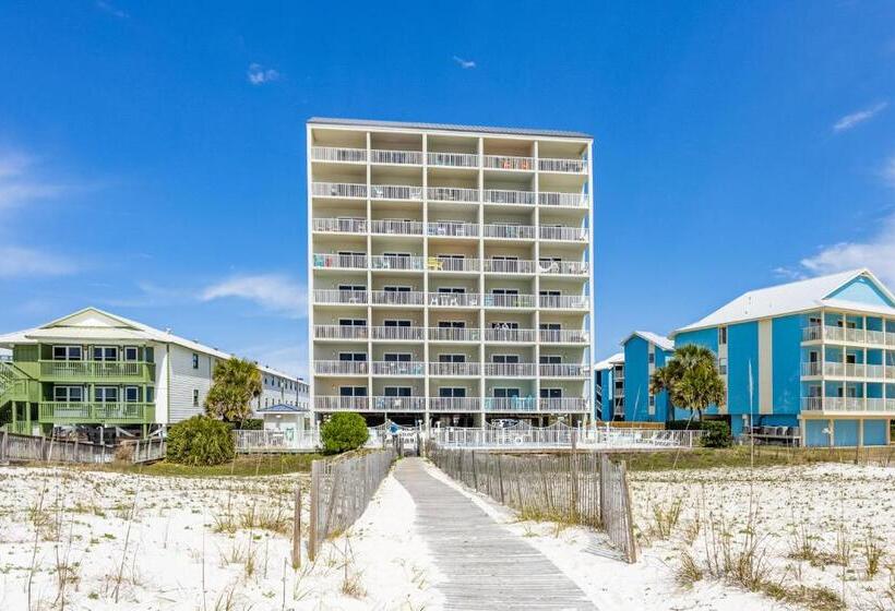 هتل Tropic Isl 501