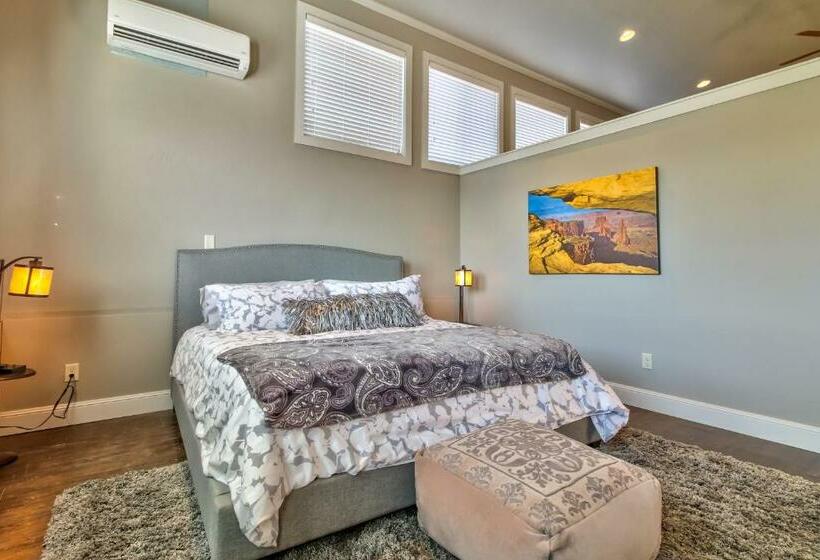 Отель Bella Casa Loft