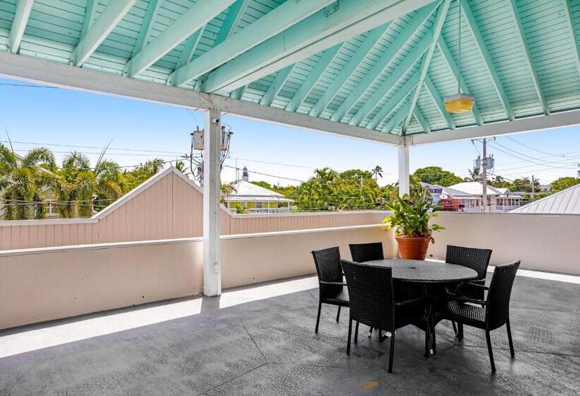 ホテル Casa Cubana @ Duval Square R14