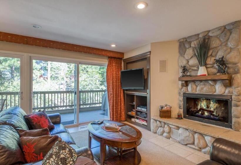 בית מלון כפרי Cedars West