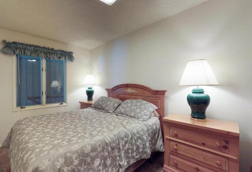 فندق Crystal Beach