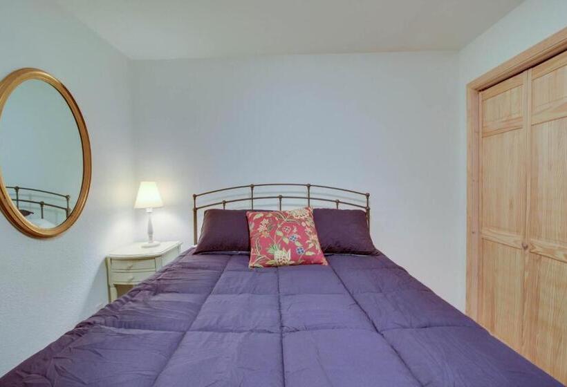 فندق Crystal Beach