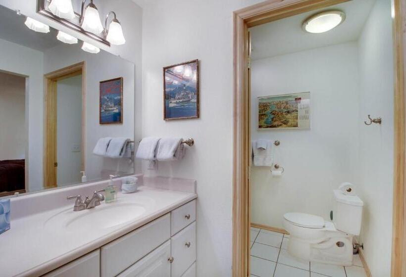 فندق Crystal Beach