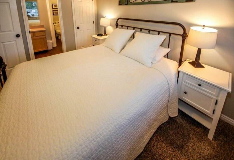 Отель Harbor Village Pool Building Condo 107