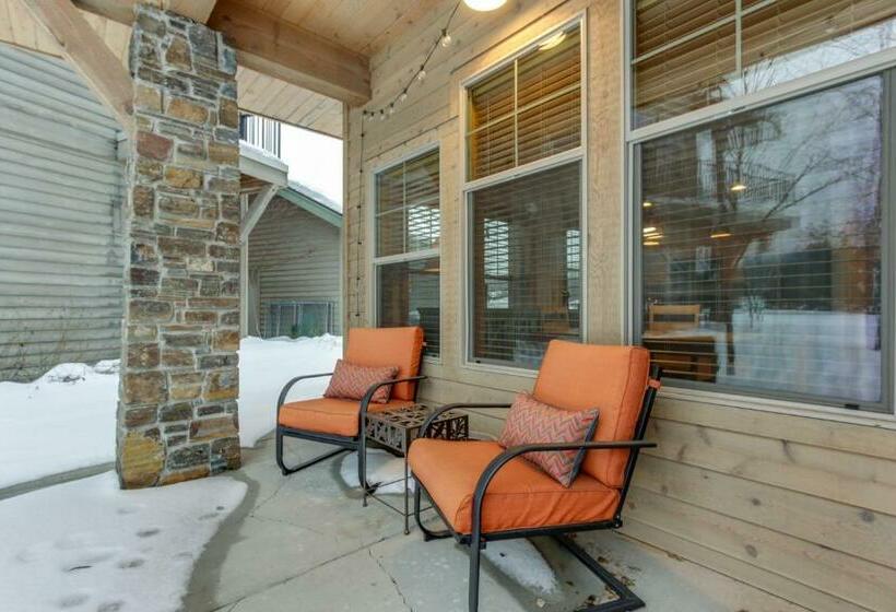 فندق Lakeside Haven