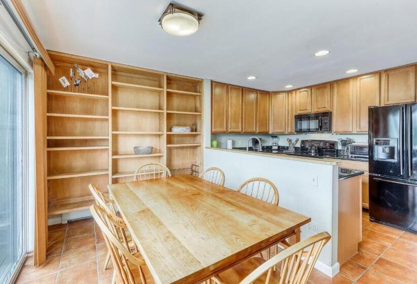 هتل Mountainside Resort H201