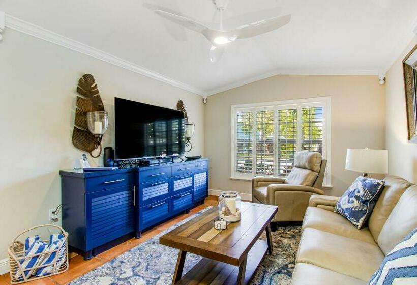فندق Palm Isle Village 3208