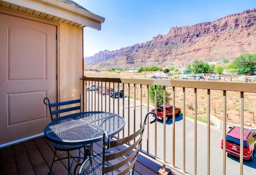 Отель Red Cliff 2j