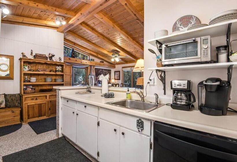 ホテル Short Walk To Lifts!