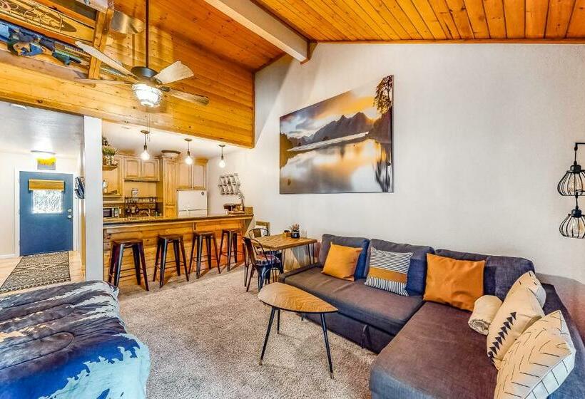 호텔 The Lake House