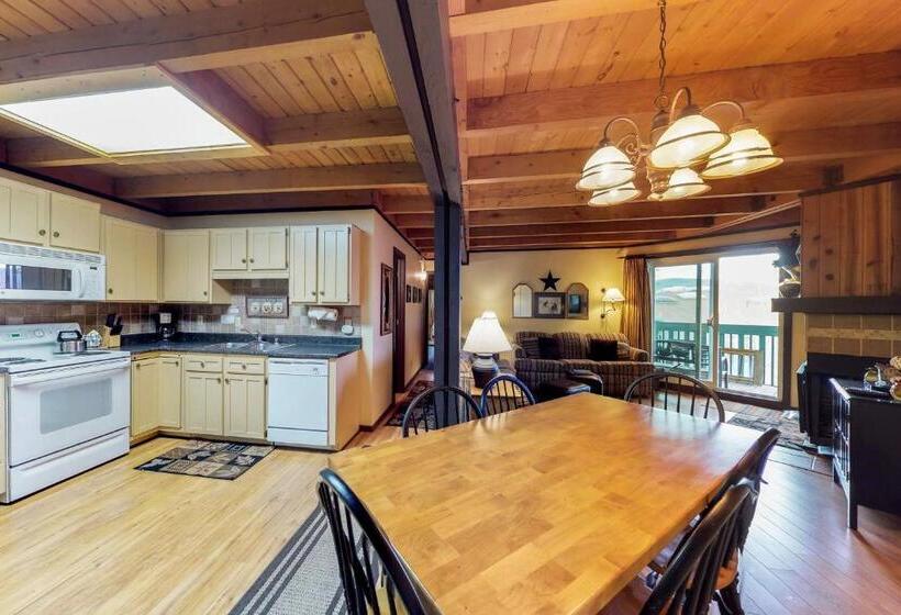 酒店 Treehouse 108