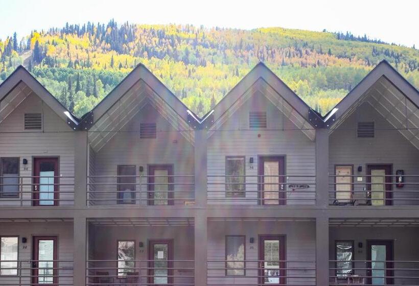 ホテル Viking Lodge B218