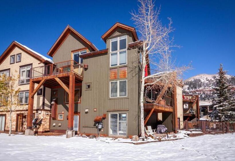 호텔 Double Diamond Ski In/ski Out Chalet