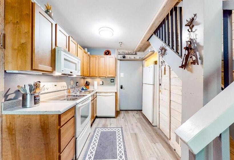 فندق Elkhorn Studio Condo   The Clocktower