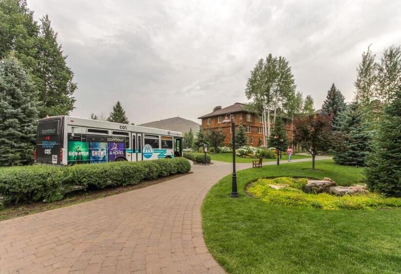 فندق Elkhorn Studio Condo   The Clocktower