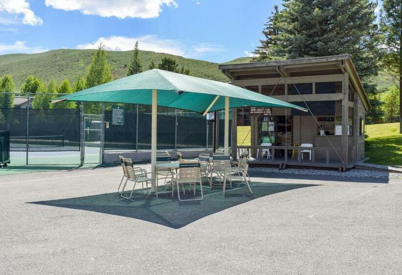 בית מלון כפרי Indian Springs Sunny Sun Valley Getaway