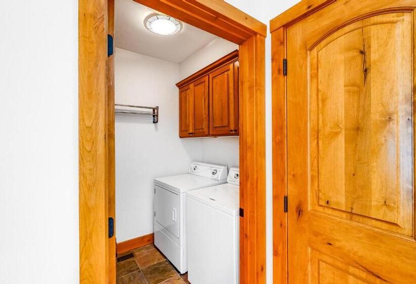 호텔 Legends Simply Perfect Elkhorn Retreat