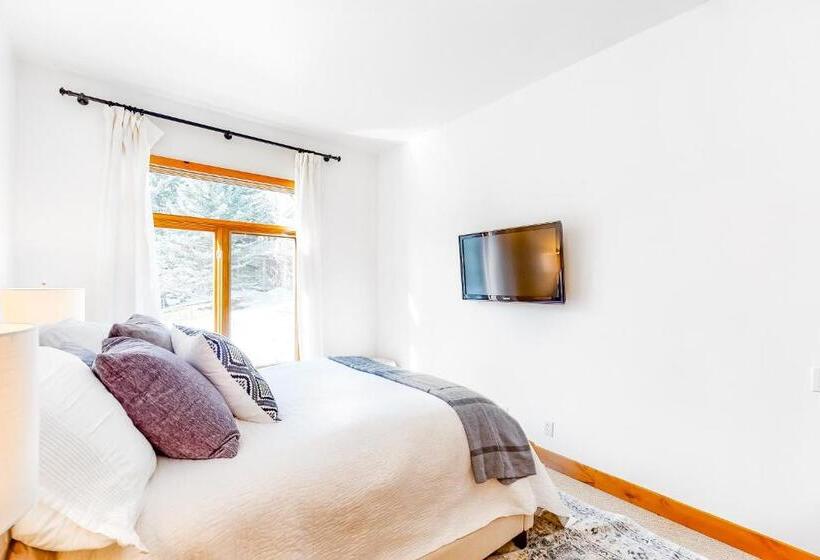 호텔 Legends Simply Perfect Elkhorn Retreat