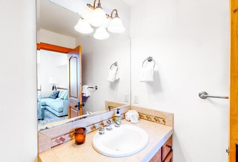 호텔 Legends Simply Perfect Elkhorn Retreat