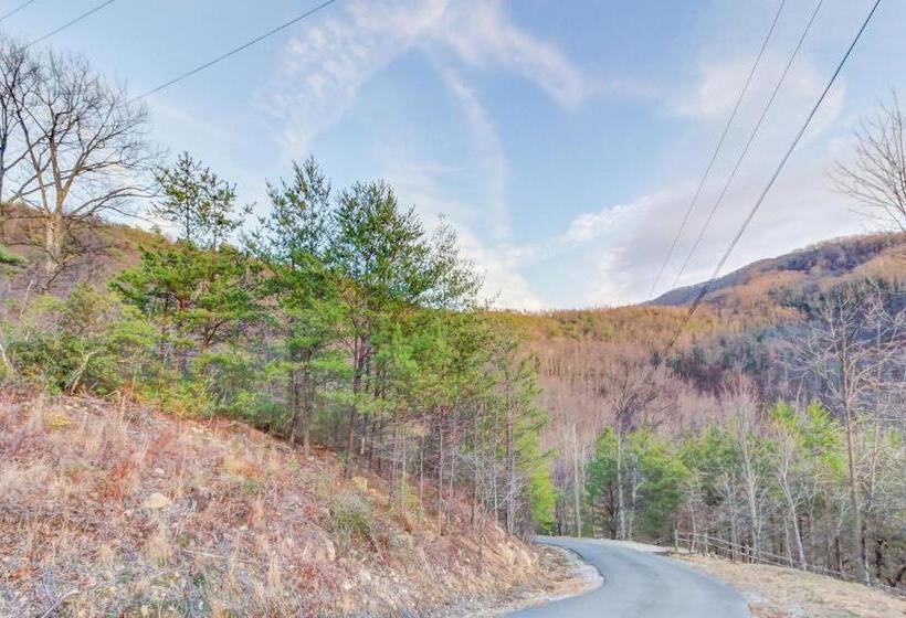 فندق Misty View Cabin