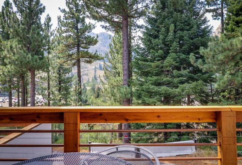 בית מלון כפרי Squaw Valley Views Condo #15