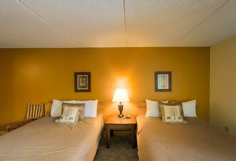 Отель Village Square Room #633