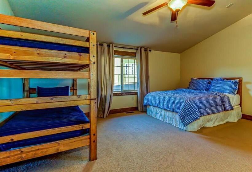 בית מלון כפרי White Bear #b12   Heavenly Bear At White Bear