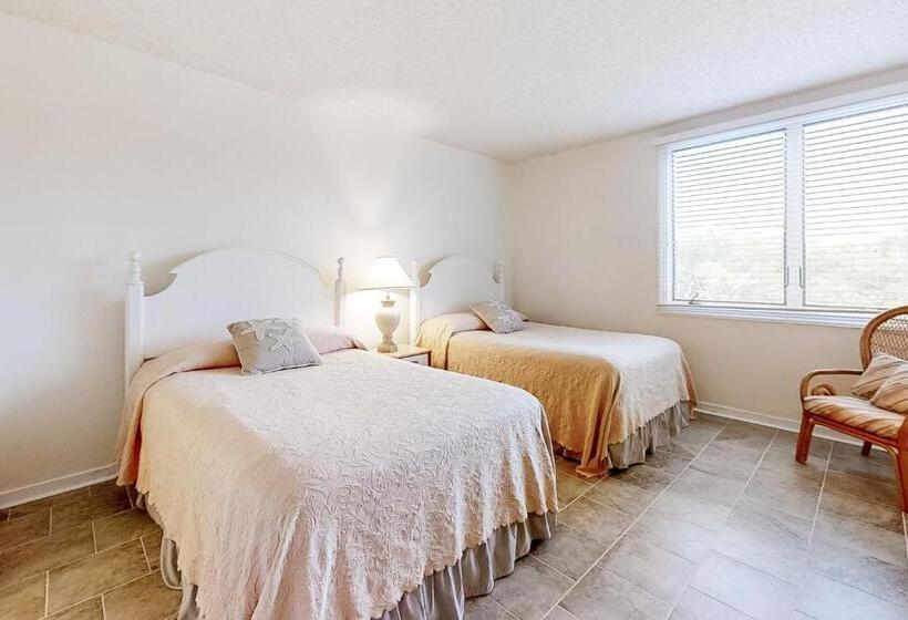 فندق 1312 Ship Watch