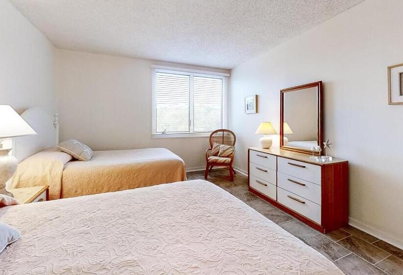 فندق 1312 Ship Watch