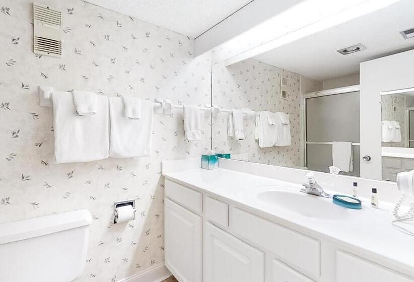 فندق 1312 Ship Watch