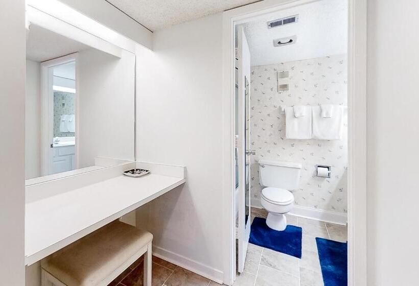 فندق 1312 Ship Watch