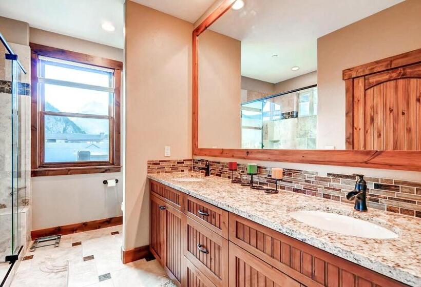 בית מלון כפרי Bears Den Condo Unit 1