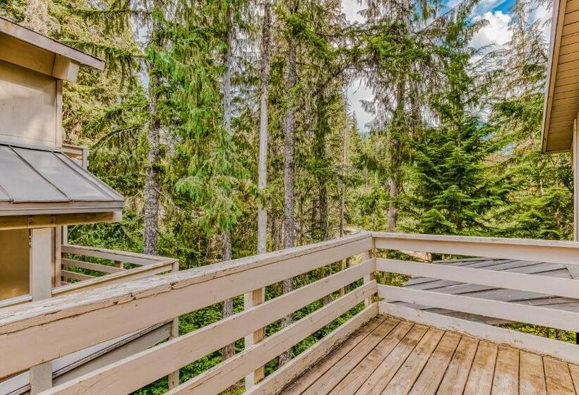 호텔 Edelweiss Retreat