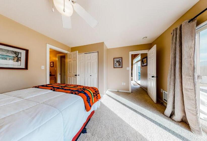 בית מלון כפרי Firelight Chalet 94