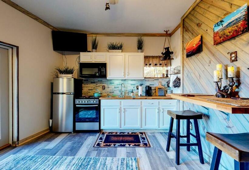 ホテル Hellava View